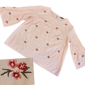 HANNAH Blouse Size L Micro Stripe Seersucker Pink White Flare Sleeve Floral